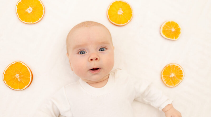 Alimentación del bebé: zumo de naranja y su contenido en vitamina C