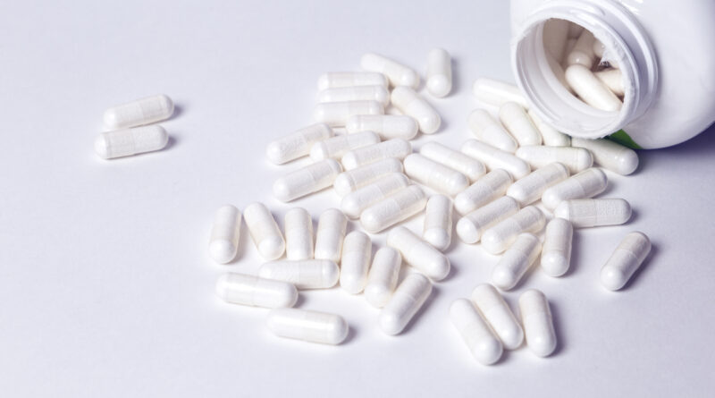 bcaa que es - para que sirve - bote con capsules