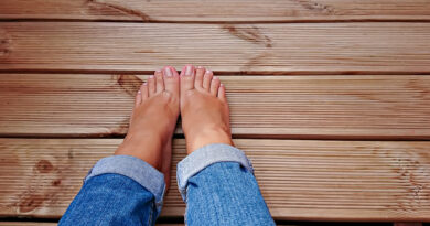 Como prevenir los hongos de los pies y tratarlos