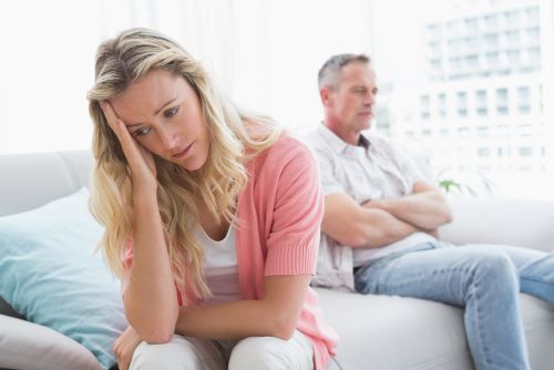 muestra uno de los efectos de la menopausia en las mujeres al evitar la intimidad
