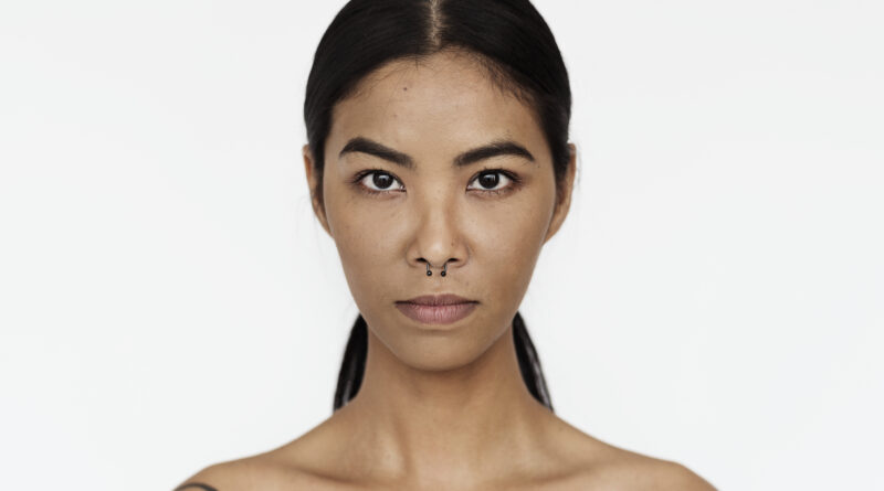 piercing de la nariz infectado